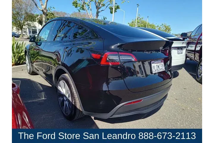 $36950 : Tesla Model Y 2024 AWD Long image 3