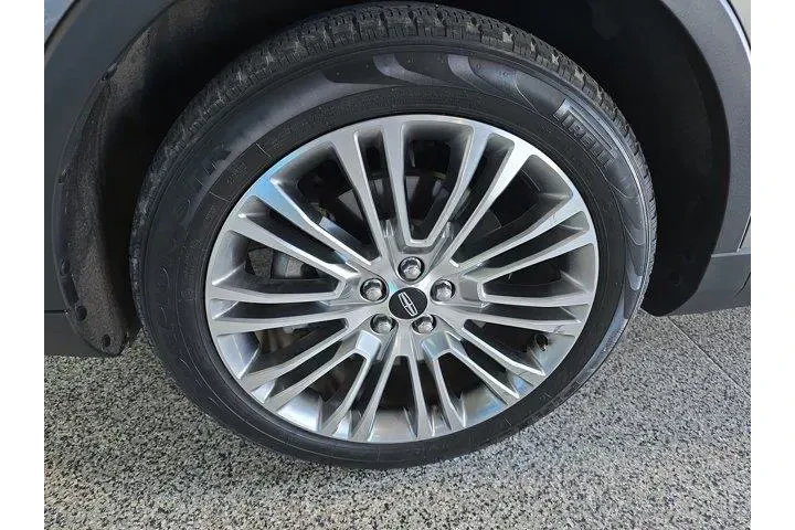 $17999 : Lincoln MKX 2017 Reserve 4dr image 3