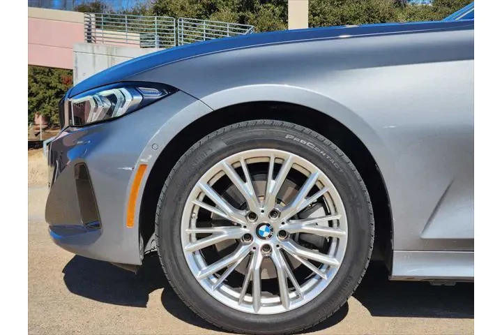 $39991 : BMW 3 Series 2024 330i 4dr S image 6