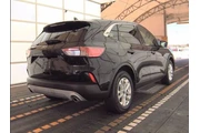 $15484 : Ford Escape 2021 SE 4dr SUV thumbnail