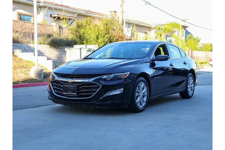 $18418 : Chevrolet Malibu 2024 LT 4dr image 8