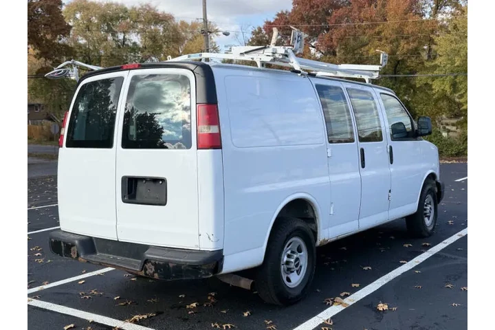$13999 : 2012 GMC Savana 2500 image 6