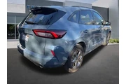 $22054 : Ford Escape 2023 ST-Line 4dr thumbnail