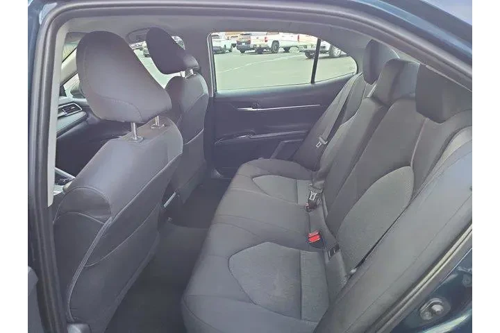 $18995 : Toyota Camry 2019 LE 4dr Sed image 8