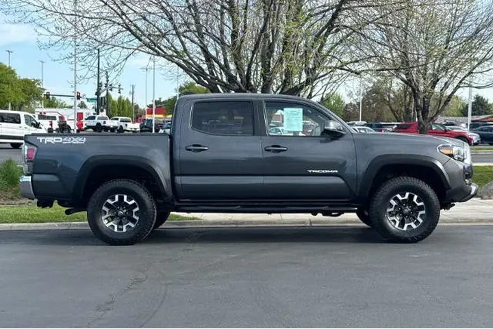 $37995 : Toyota Tacoma 2023 4x4 TRD P image 8