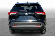 $22198 : Toyota RAV4 2021 AWD LE 4dr thumbnail