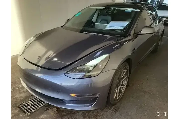 $23750 : Tesla Model 3 2022 AWD Long image 2