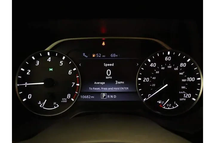 $34909 : Nissan Titan 2024 4x2 SV 4dr image 7