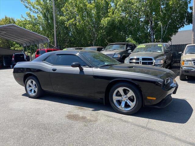 $12995 : 2012 Challenger SXT Plus image 1