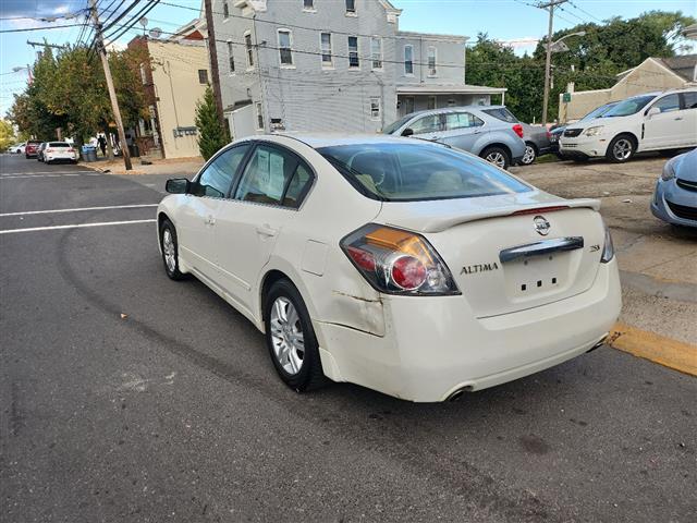 2012 Altima 2.5 image 3