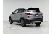 $18998 : Kia Seltos 2021 AWD LX 4dr S thumbnail
