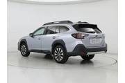 $26998 : Subaru Outback 2023 AWD Limi thumbnail