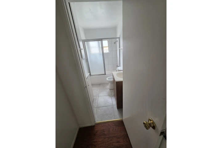 $1850 : Alhambra 1Bedroom ForRent 1850 image 5