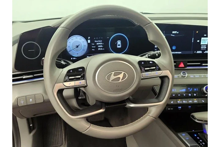 $19998 : Hyundai ELANTRA 2024 SEL 4dr image 9