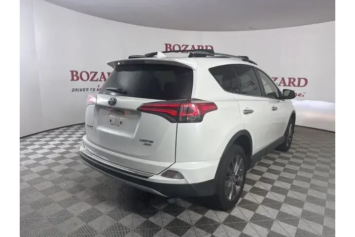 $19500 : Toyota RAV4 2018 AWD Limited image 8