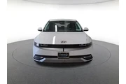 $24500 : Hyundai IONIQ 5 2024 SE 4dr thumbnail