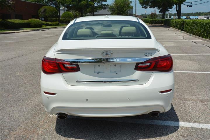 2019 Q70 3.7 Luxe image 8