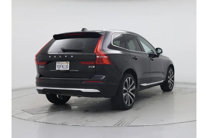 $31998 : Volvo XC60 2023 B5 Ultimate image 8
