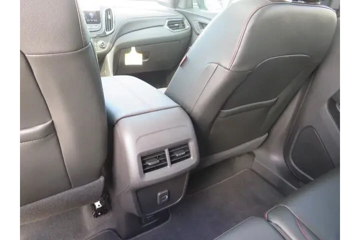 $30991 : Chevrolet Equinox 2023 RS 4d image 9