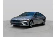 Hyundai ELANTRA 2025 SEL Spo