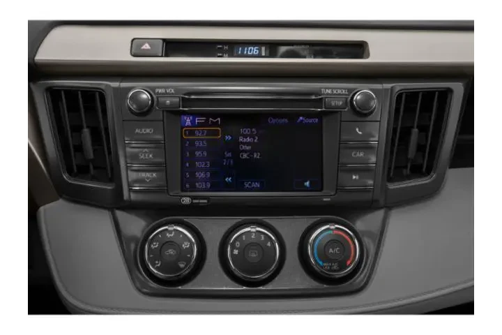 $11000 : Toyota RAV4 2015 AWD Limited image 9