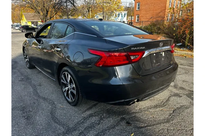 $9495 : 2016 Maxima 3.5 S image 6