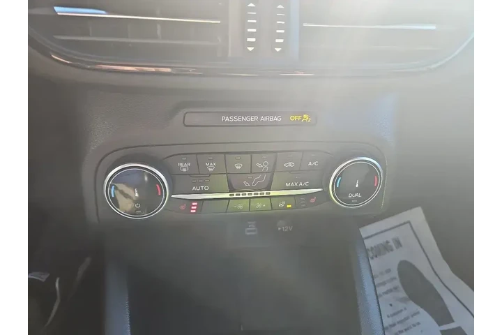 $21956 : Ford Escape 2023 AWD ST-Line image 10