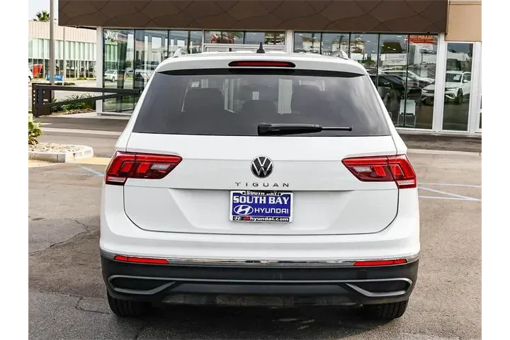 $19995 : Volkswagen Tiguan 2024 S 4dr image 5