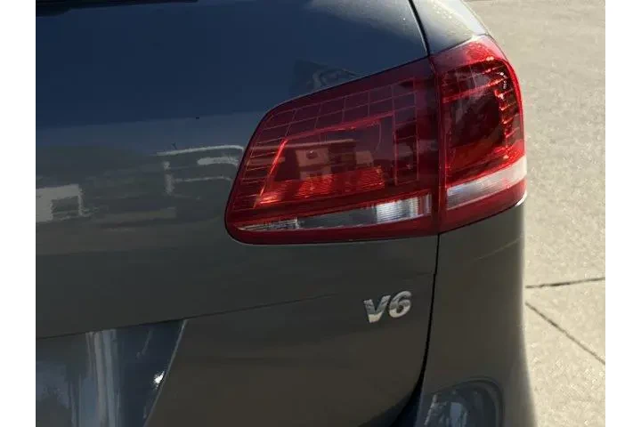 $11998 : Volkswagen Touareg 2015 AWD image 7