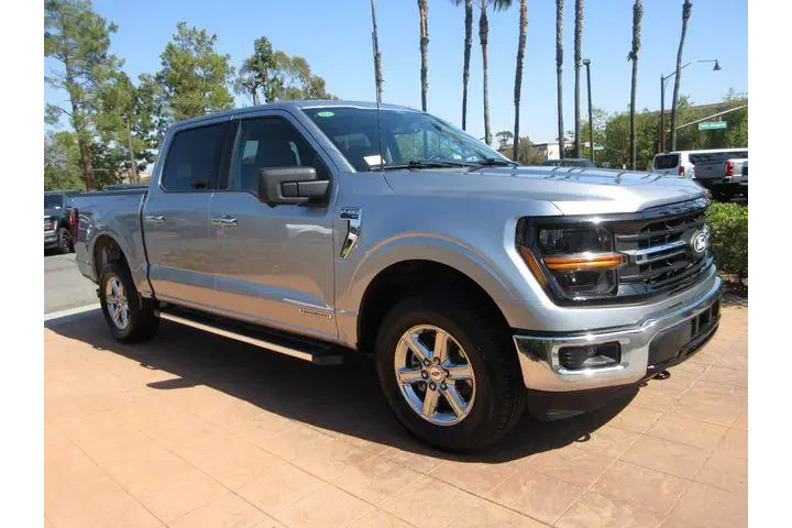 $39999 : Ford F-150 2024 4x4 XLT 4dr image 6