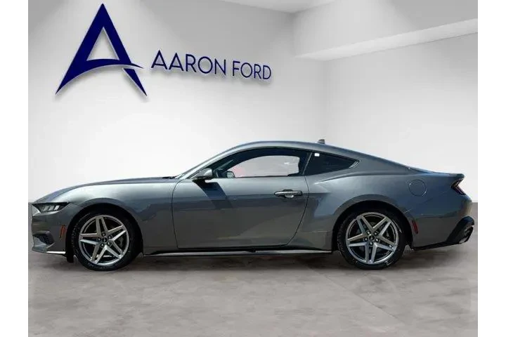 $32716 : Ford Mustang 2024 EcoBoost 2 image 3