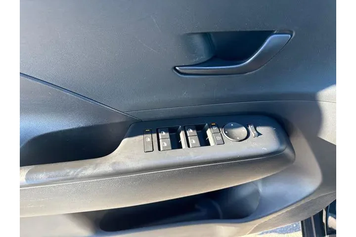 $21827 : Hyundai KONA 2024 AWD SE 4dr image 9