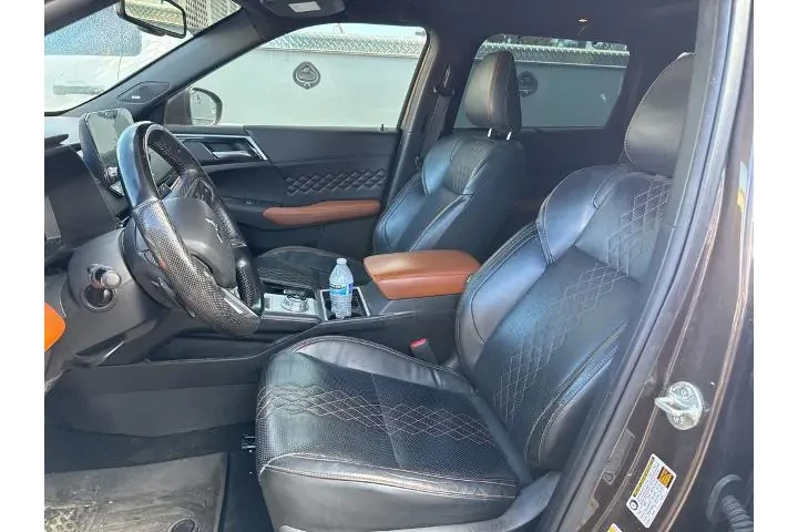 $22230 : Mitsubishi Outlander 2022 AW image 6