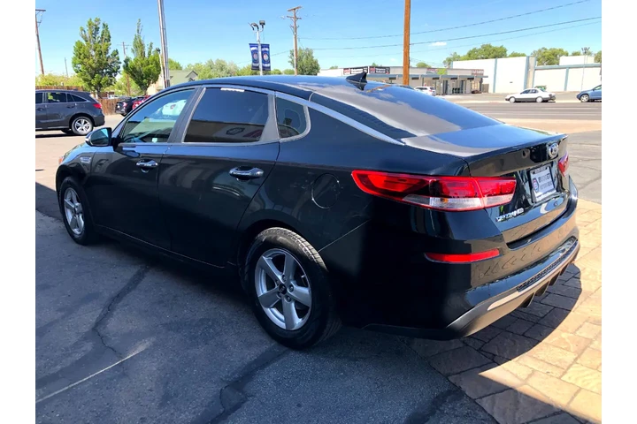 $12990 : 2020 Optima LX image 4