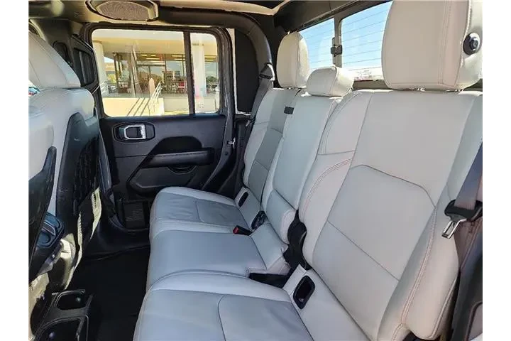 $35995 : Jeep Gladiator 2020 4x4 Moja image 8