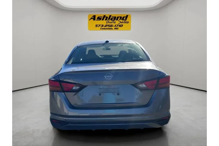 $23900 : 2025 Altima 2.5 SV image 5