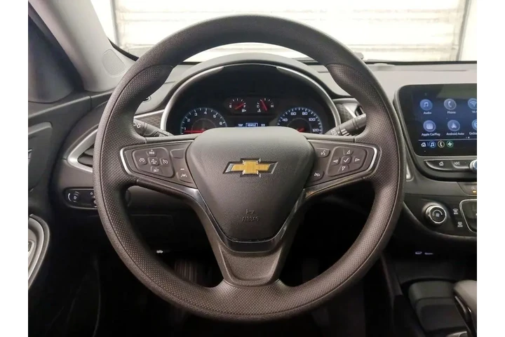 $20998 : Chevrolet Malibu 2024 LS 4dr image 10