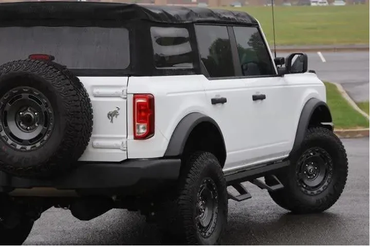 $36495 : Ford Bronco 2022 4x4 Base 4d image 8