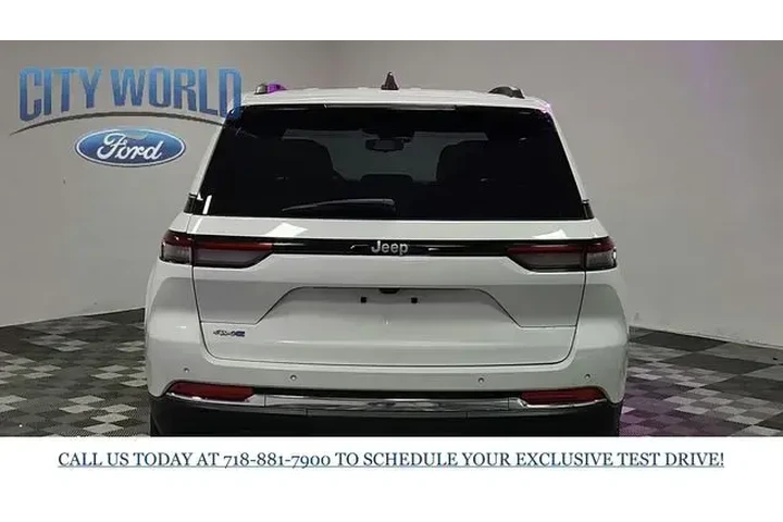 $28488 : Jeep Grand Cherokee 2024 4x4 image 6