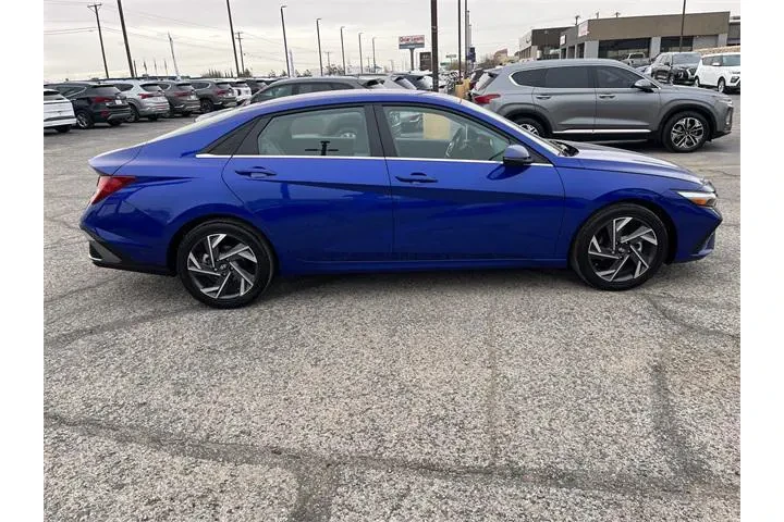 $24610 : Hyundai ELANTRA 2025 SEL Spo image 9