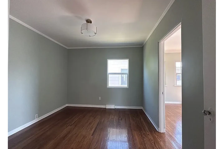 $2500 : Special Home… image 6