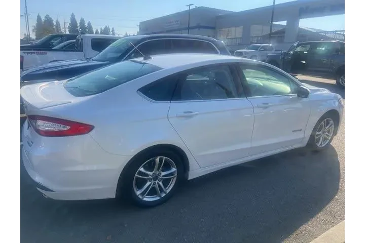 $11988 : Ford Fusion Hybrid 2016 SE 4 image 5