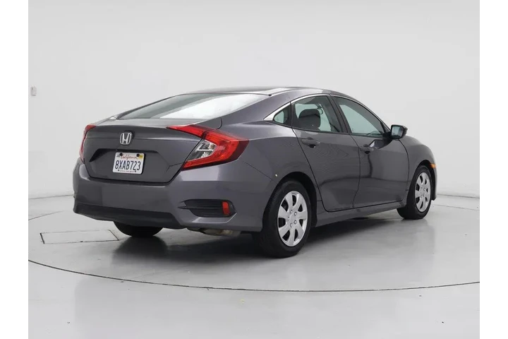 $17998 : Honda Civic 2016 LX 4dr Seda image 8