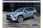 Toyota RAV4 2024 AWD XLE Pre