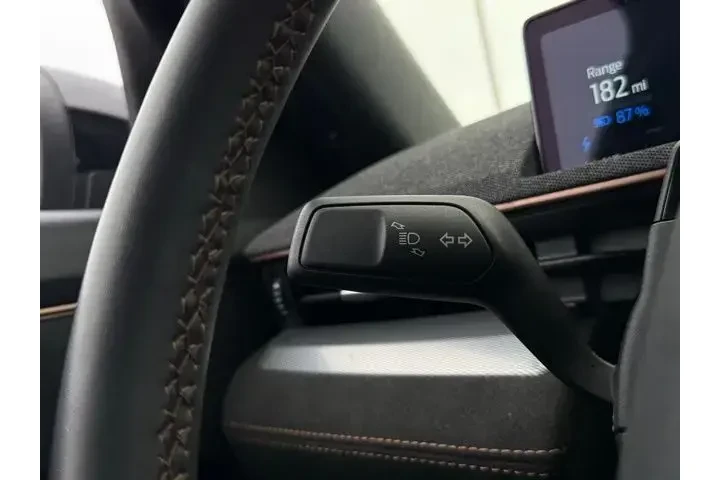 $28000 : Ford Mustang Mach-E 2023 AWD image 9