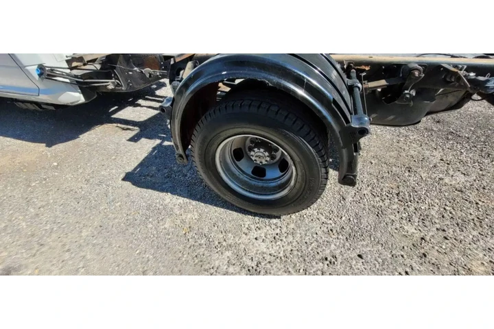 $19995 : 2013 RAM 3500 CREW CAB & CHAS image 9