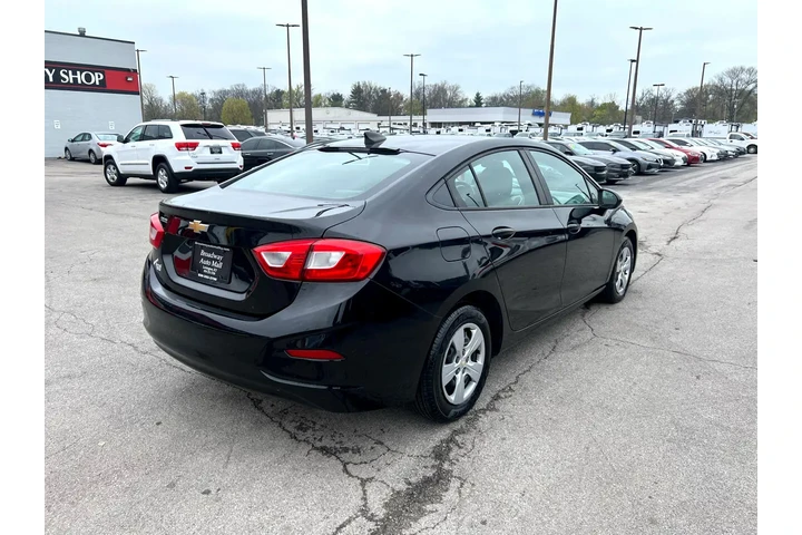 $6980 : 2018 Cruze 4dr Sdn 1.4L LS w/ image 2