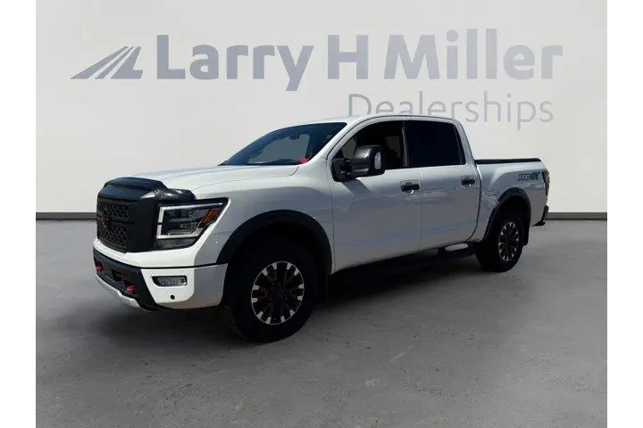 Nissan Titan 2023 4x4 PRO-4X image 1