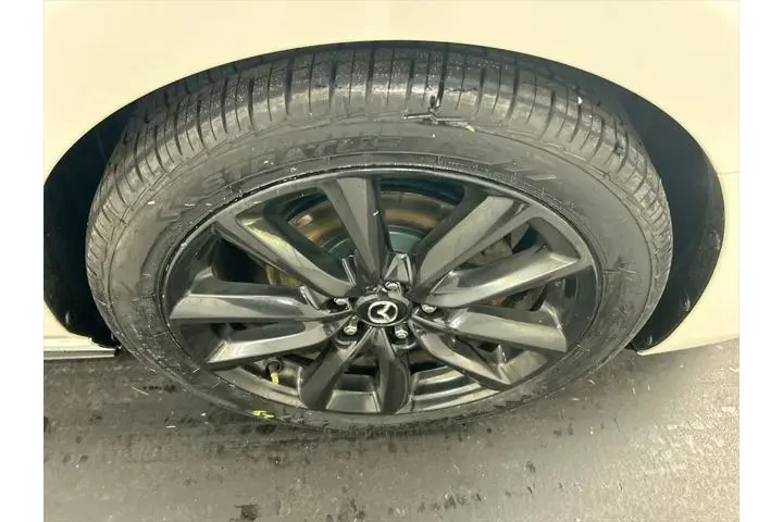 $16850 : Mazda Mazda3 Hatchback 2019 image 8