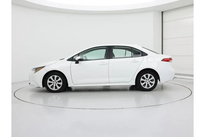 $20998 : Toyota Corolla 2024 LE 4dr S image 3